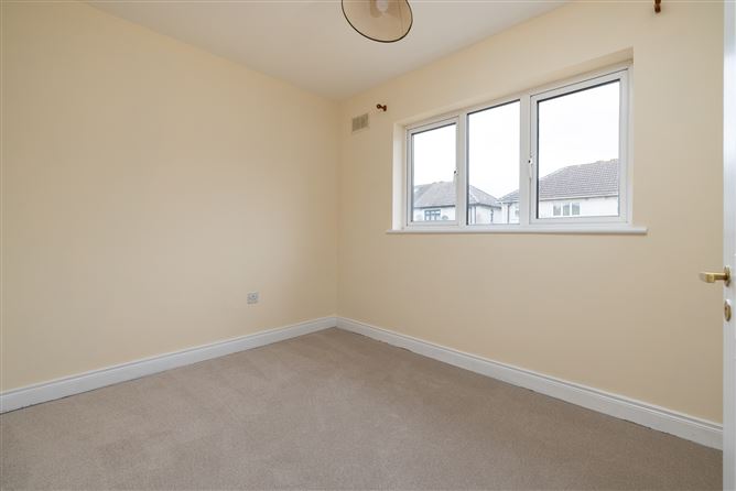 Photo 17 of 18 — 90 The Laurels, Tullow Road, Carlow Town, Carlow
