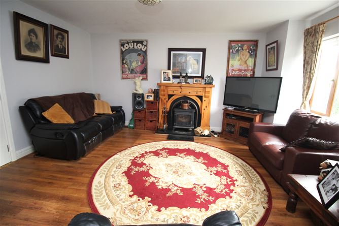 No49 Cluain Na Sidhe, Killashee, Longford