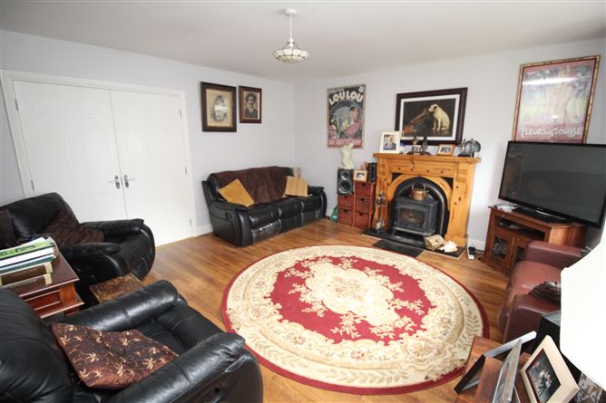 No49 Cluain Na Sidhe, Killashee, Longford