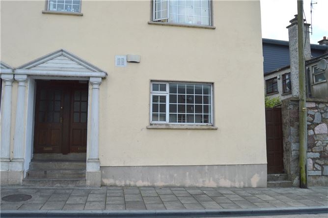 Main image for Apartment 6,Chapel Square,Fermoy,Co. Cork,P61 E927