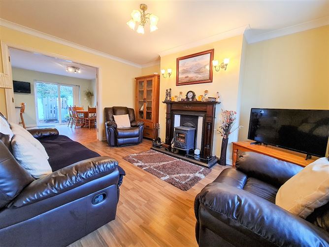 No. 20 Meadow Park, Westport Road , Castlebar, Mayo