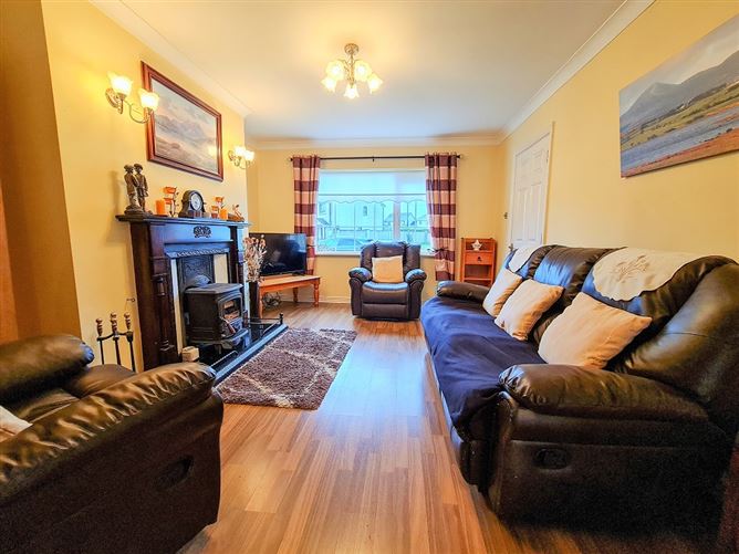 No. 20 Meadow Park, Westport Road , Castlebar, Mayo