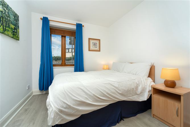 Apartment 6, DE VESCI HOUSE, Dun Laoghaire, County Dublin