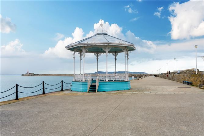 Apartment 6, DE VESCI HOUSE, Dun Laoghaire, County Dublin