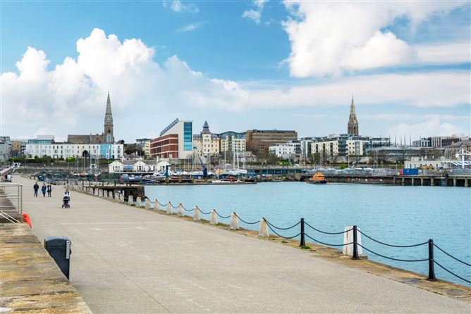 Apartment 6, DE VESCI HOUSE, Dun Laoghaire, County Dublin