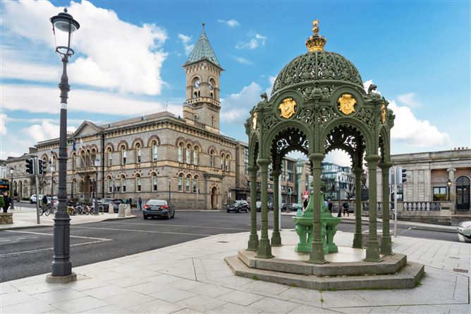 Apartment 6, DE VESCI HOUSE, Dun Laoghaire, County Dublin