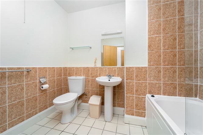 Apartment 6, DE VESCI HOUSE, Dun Laoghaire, County Dublin