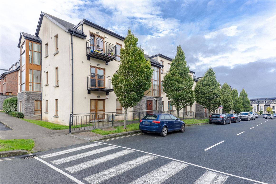 Apartment 73 Slade Castle Avenue, Saggart, Dublin