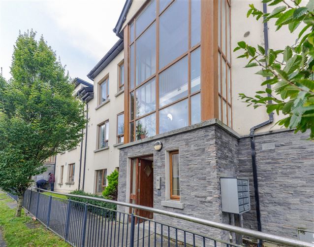 Apartment 73 Slade Castle Avenue, Saggart, Dublin