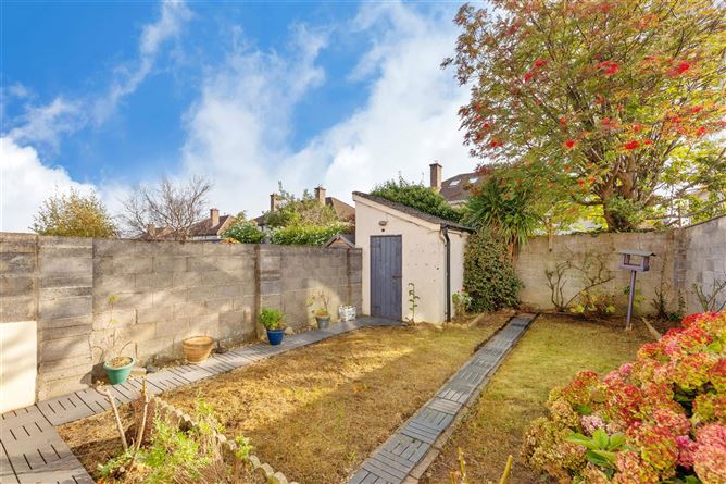 8 Brookvale Downs, Rathfarnham, Dublin 14