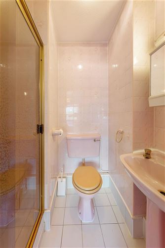 8 Brookvale Downs, Rathfarnham, Dublin 14