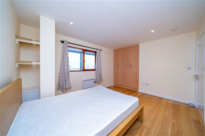 27 Abberley Square, Tallaght, Dublin 24