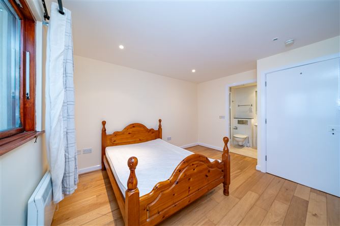 27 Abberley Square, Tallaght, Dublin 24