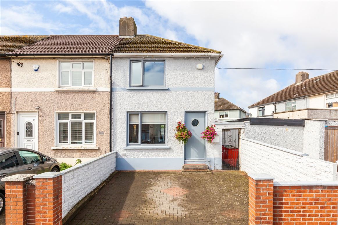15 Saint Fintans Terrace, Cabra, Dublin 7