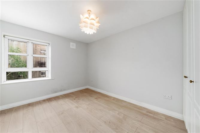 24 Manor Hall, Mount Brown, Kilmainham, Dublin 8