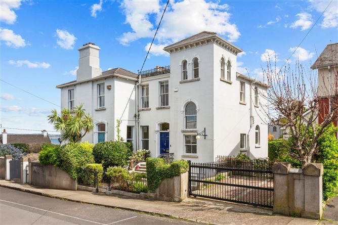 https://photos-a.propertyimages.ie/media/7/6/9/4998967/bb1822d7-6855-4b29-bb55-fd245461bf83_l.jpg