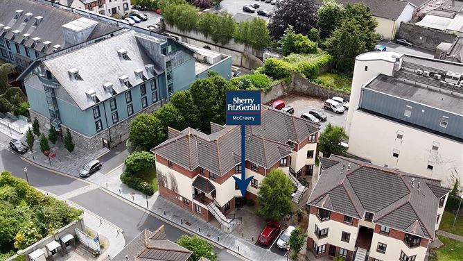 https://photos-a.propertyimages.ie/media/7/6/9/5006967/75f2b7f4-2114-4bd7-b74e-2d6f93cfb61b_l.jpg