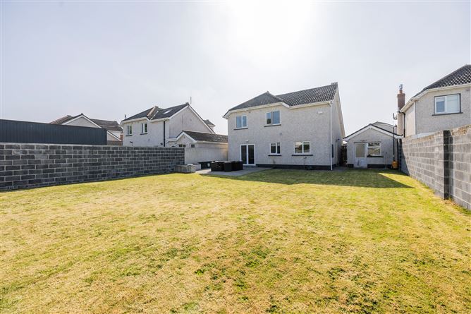 Photo 30 of 33 — 4 The Avenue, Sevitt Manor, Bettystown, Meath