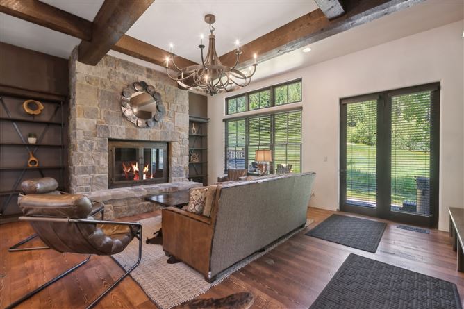 Alpine & Ember,Whitefish,Montana,USA