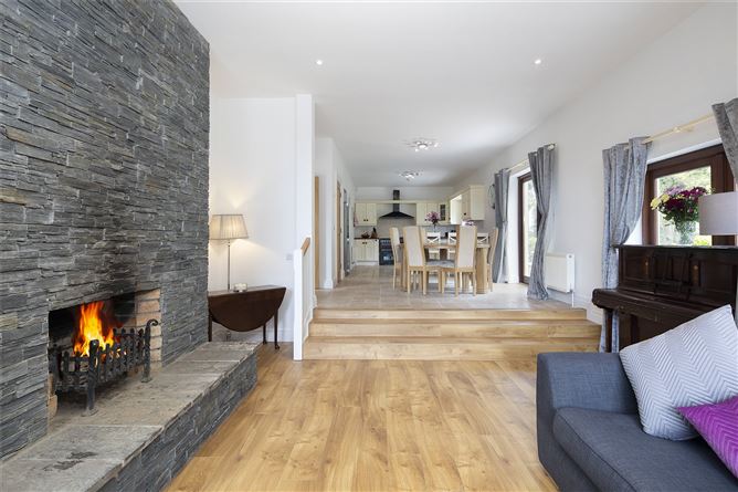 Juno, Cul Na Greine, Church Hill, Glanmire, Co. Cork