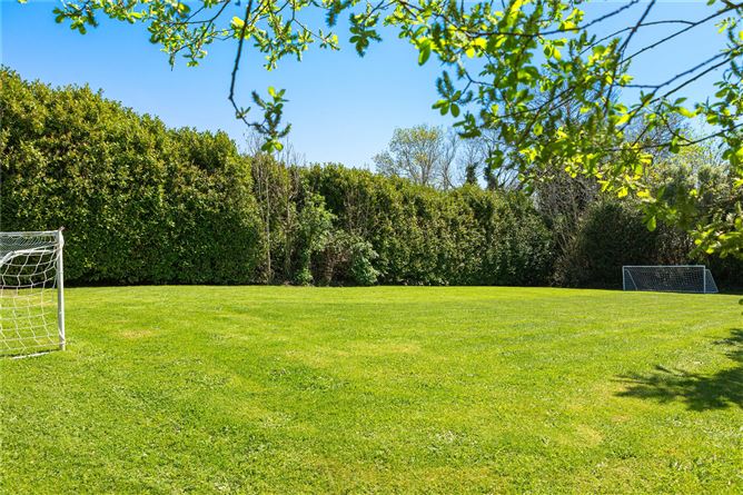Cedar Hill, Ballycorus Road, Kilternan, Dublin 18