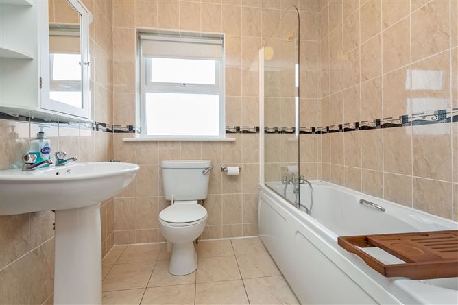 36 Highfield, Tubbercurry, Co. Sligo