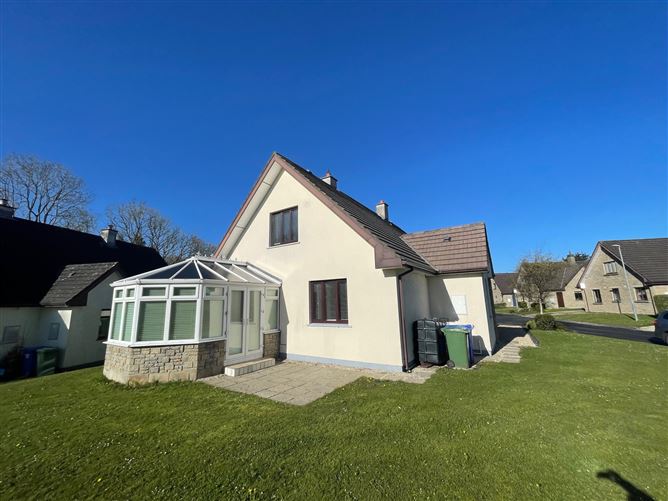 90 Renville Village, Oranmore, Galway