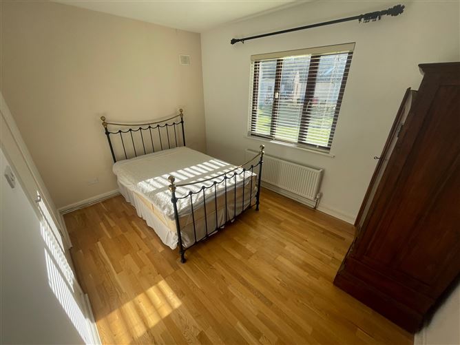 90 Renville Village, Oranmore, Galway