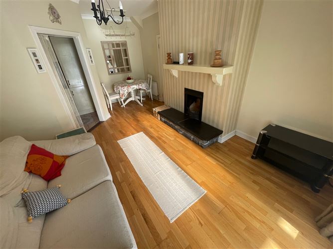 90 Renville Village, Oranmore, Galway