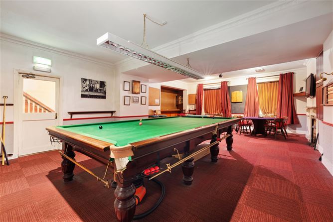 The Suburban Club, 4 Florence Terrace, Florence Road, Bray, Co. Wicklow