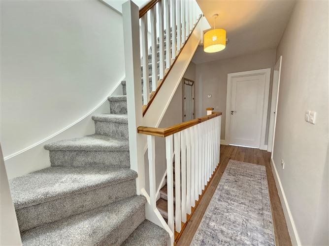 43 Meadow View, Clarecastle, Ennis, Co. Clare