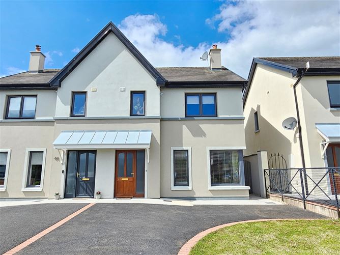 43 Meadow View, Clarecastle, Ennis, Co. Clare