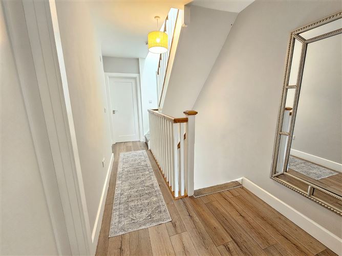 43 Meadow View, Clarecastle, Ennis, Co. Clare