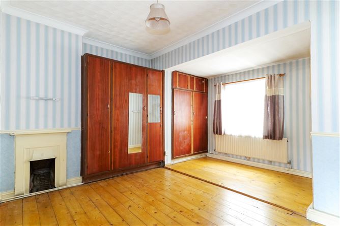 25 Father Burke Road, The Claddagh, Galway
