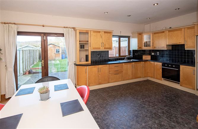 18 Knocknagranagh Court, Ballinroad, Dungarvan, Co. Waterford