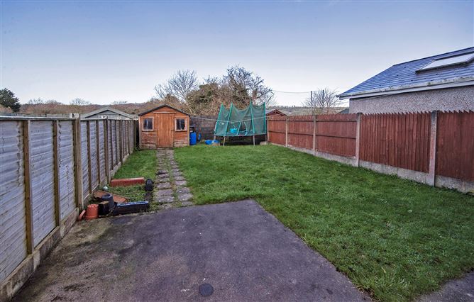 18 Knocknagranagh Court, Ballinroad, Dungarvan, Co. Waterford