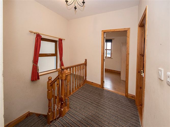 18 Knocknagranagh Court, Ballinroad, Dungarvan, Co. Waterford