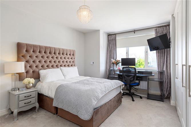 8 The Grange, Louisa Valley, Leixlip, Co. Kildare