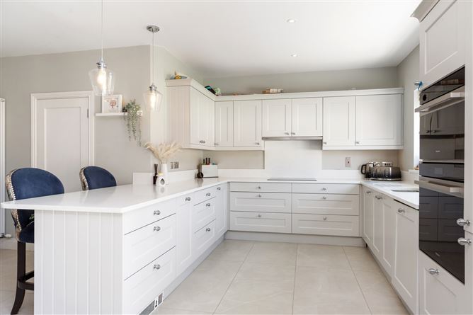 8 The Grange, Louisa Valley, Leixlip, Co. Kildare