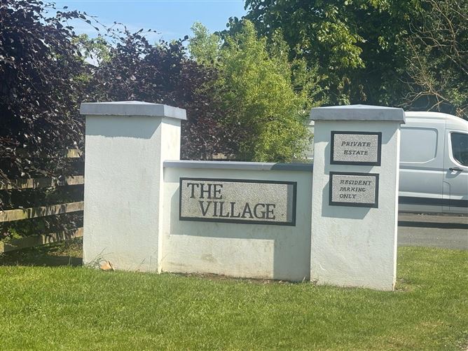 3 The Village, Eastham Road, Bettystown, Co. Meath