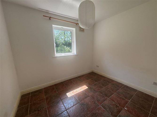 3 The Village, Eastham Road, Bettystown, Co. Meath