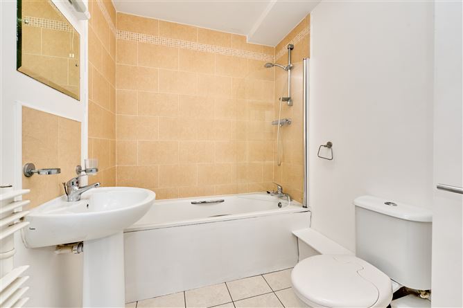 107 Academy Square, Academy Street, Navan, Meath