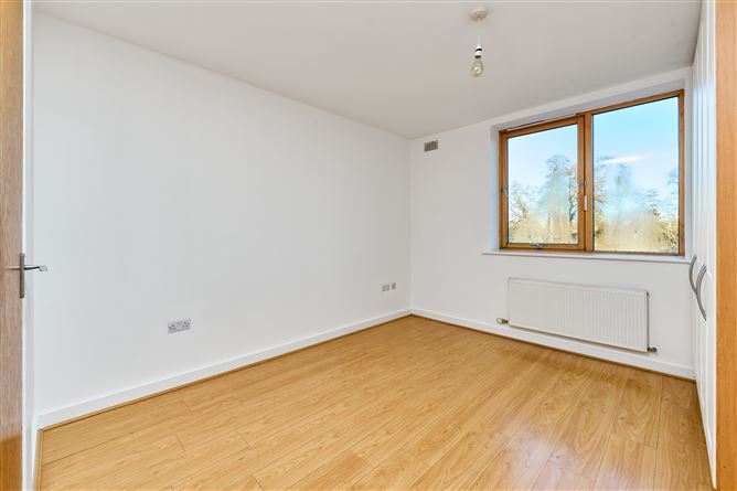 107 Academy Square, Academy Street, Navan, Meath