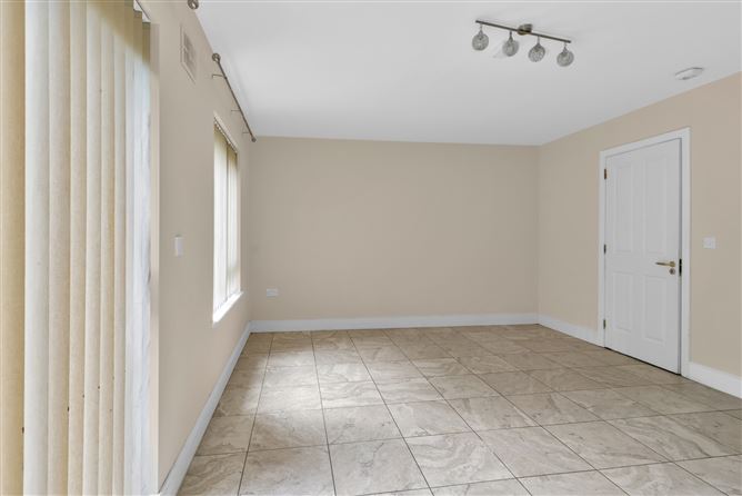 Photo 7 of 22 — 2 Mullawn Crescent, Tullow, Co. Carlow