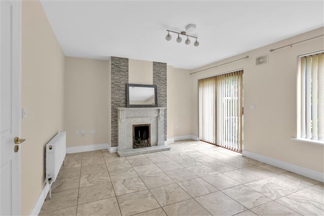 Photo 6 of 22 — 2 Mullawn Crescent, Tullow, Co. Carlow