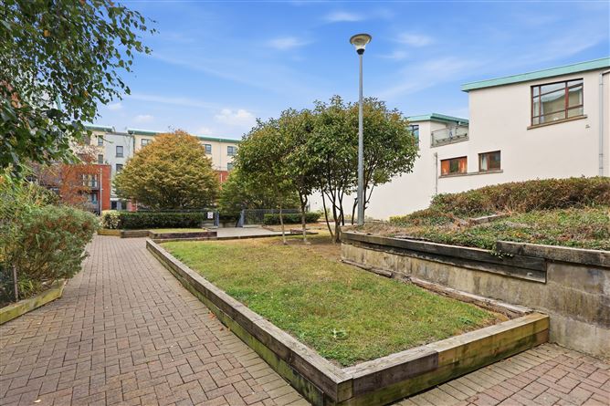 Photo 17 of 18 — Apartment 6, 54 Main Street , Clongriffin, Dublin 13