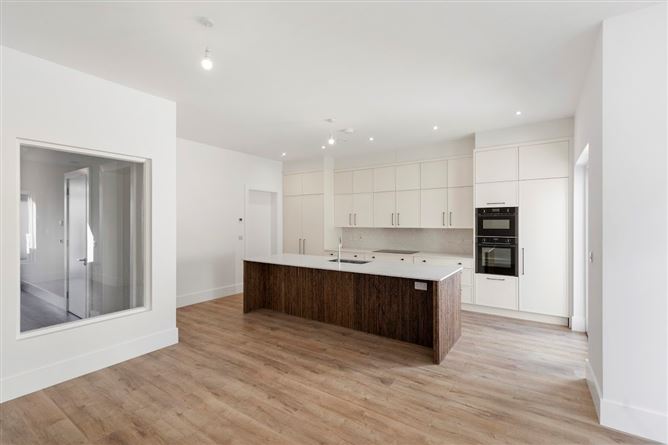 https://photos-a.propertyimages.ie/media/7/7/1/4334177/d97d8306-d49f-4ec2-b3a4-599e782f57c8_l.jpg
