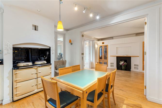 30 Villarea Park, Glenageary, County Dublin