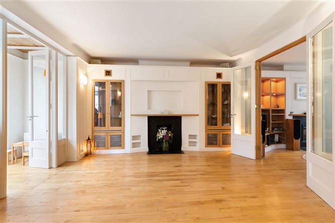 30 Villarea Park, Glenageary, County Dublin