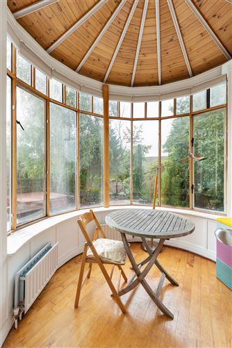 30 Villarea Park, Glenageary, County Dublin